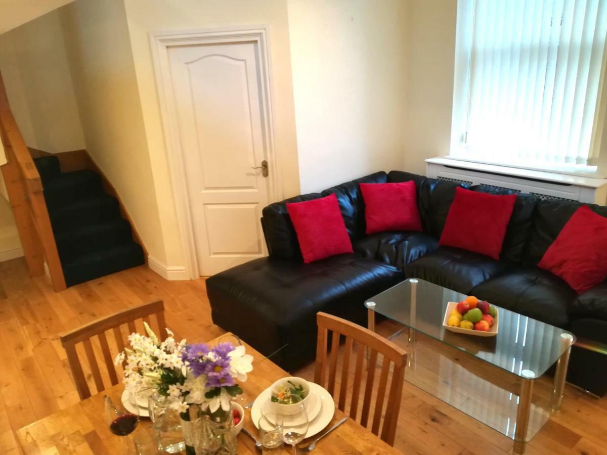 Modern, 2 Bedroom Apartment With Sofa Bed, Uplands, Σουόνσι Εξωτερικό φωτογραφία